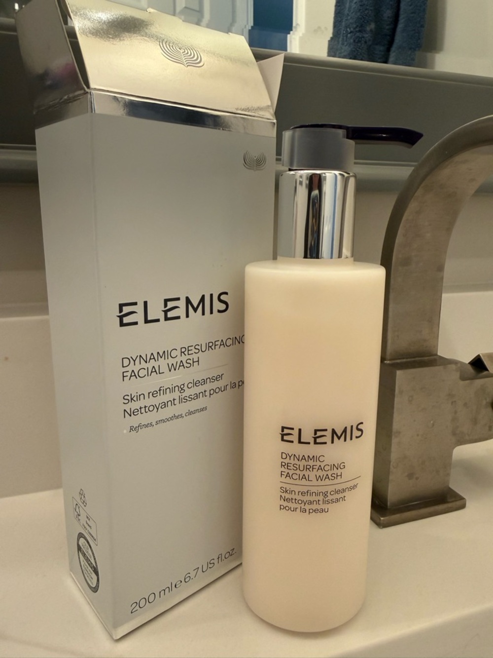 ELEMIS Dynamic Resurfacing Facial Wash, New